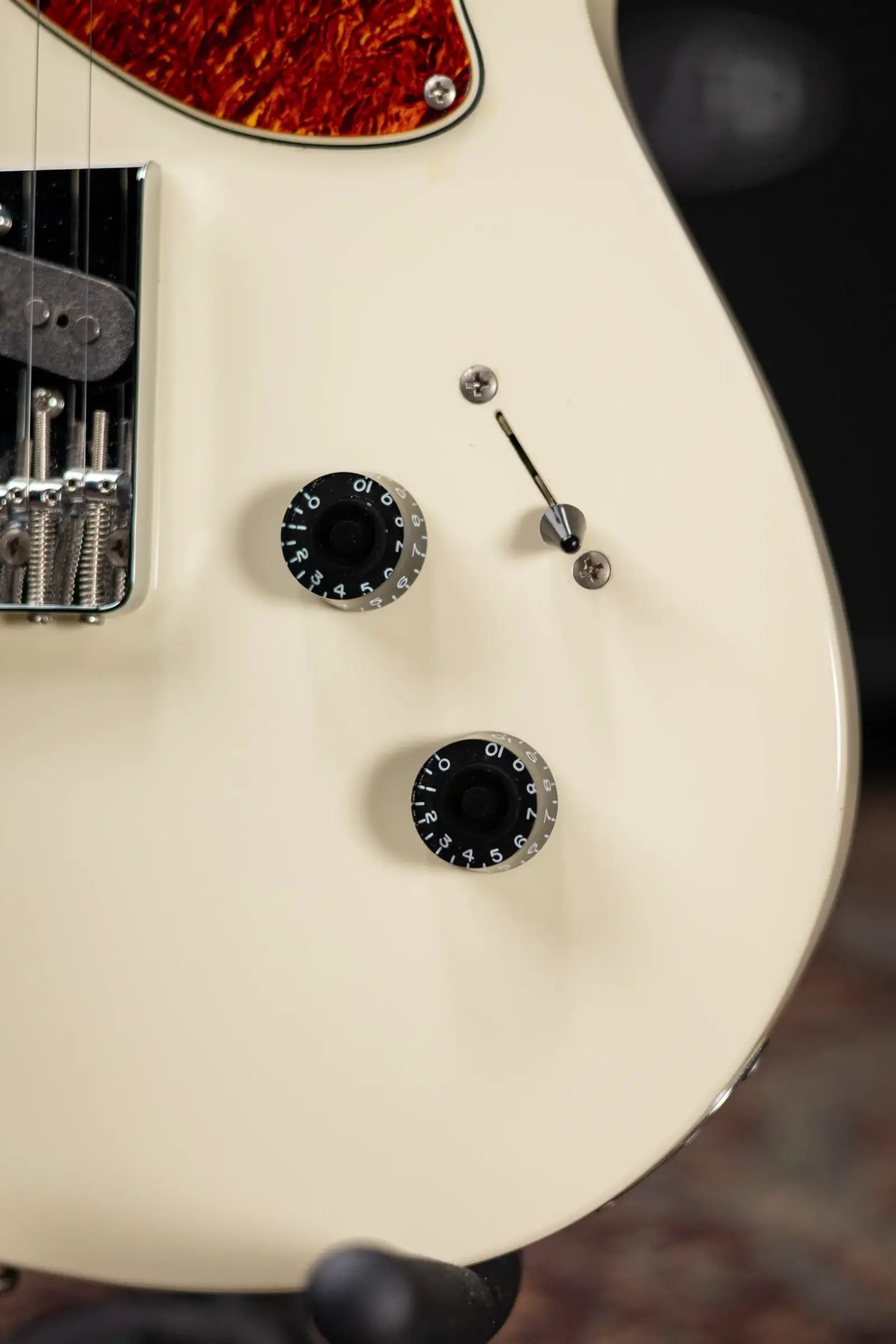 Peavey Riptide T-Type Electric Guitar - Classic White with Gig Bag - Used