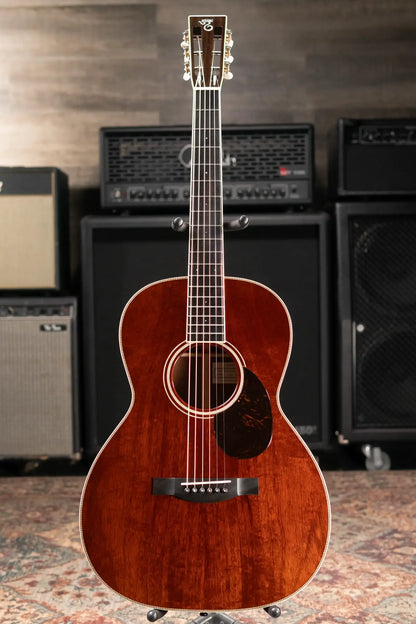 Santa Cruz 000 Acoustic Guitar - Old Growth Mahogany with Hardshell Case