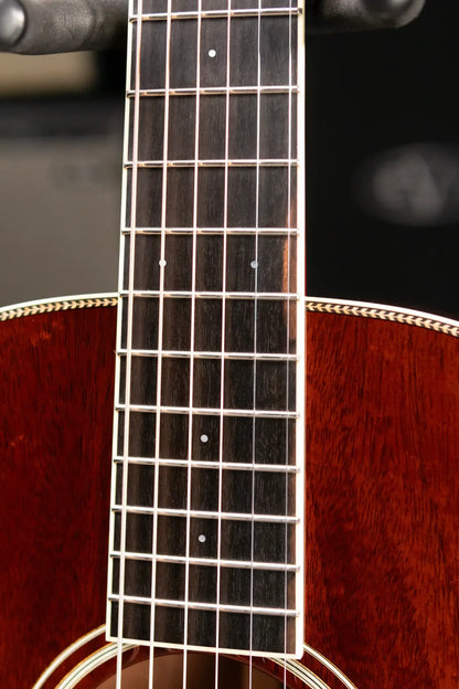 Santa Cruz 000 Acoustic Guitar - Old Growth Mahogany with Hardshell Case