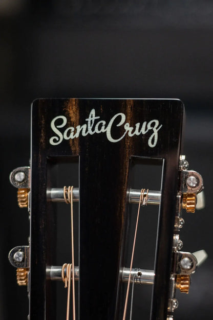 Santa Cruz H13 Acoustic Guitar - Bearclaw German Spruce/African Blackwood with Hardshell Case