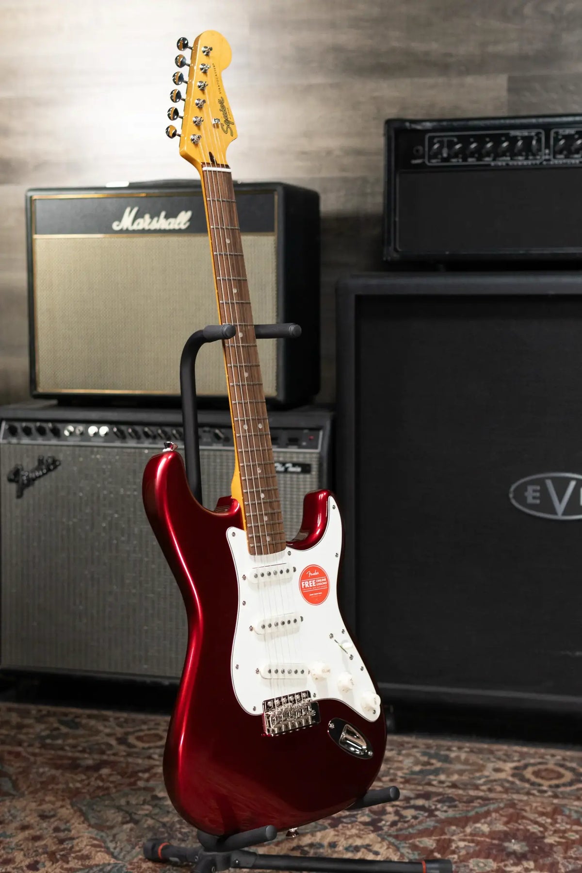 Squier Classic Vibe '60s Stratocaster Electric Guitar - Candy Apple Red