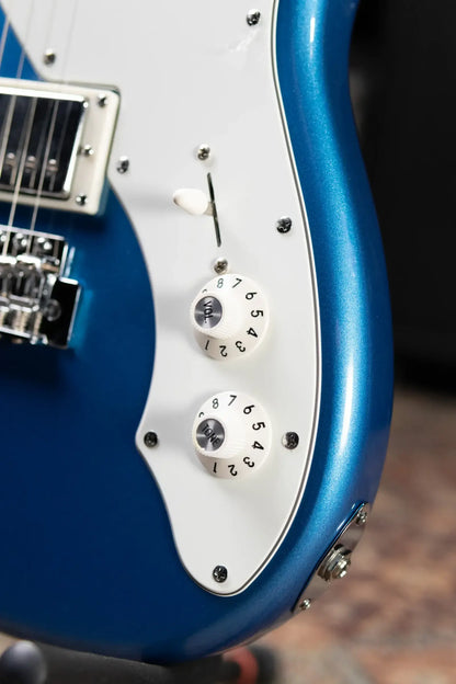 Squier Paranormal Stratocaster Deluxe Electric Guitar - Lake Placid Blue