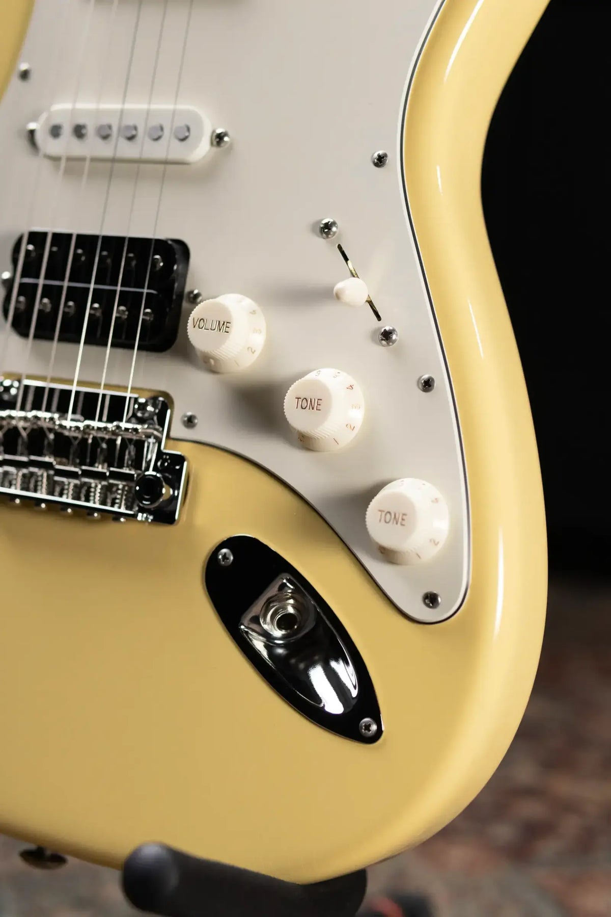 Suhr Classic S Antique Electric Guitar - Vintage Yellow with Gig Bag