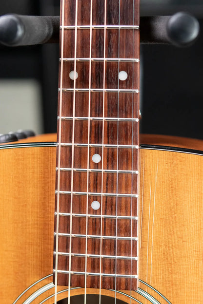 Taylor 110e Dreadnought Acoustic/Electric Guitar with Gig Bag - Used