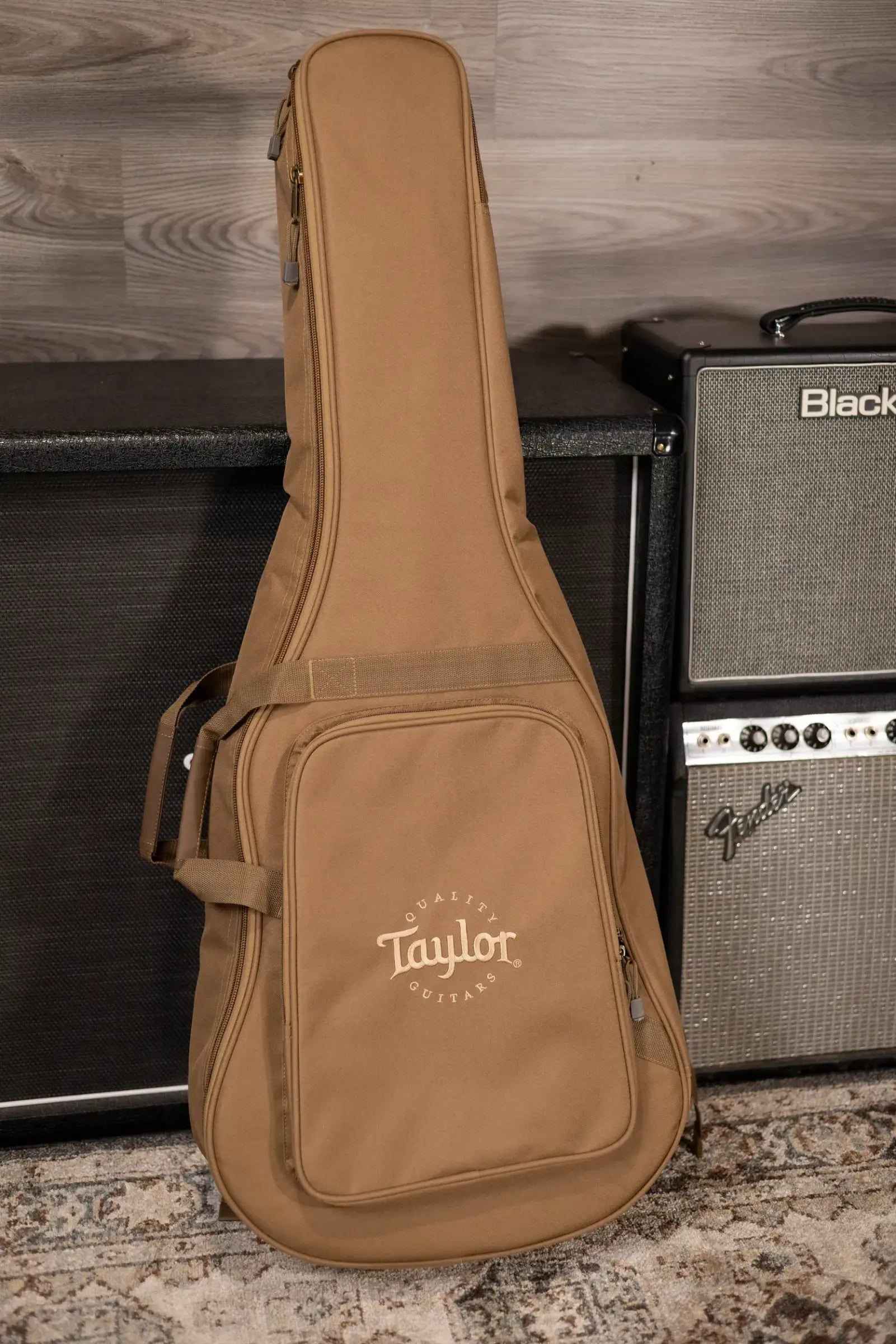 Taylor 112ce Grand Concert Acoustic/Electric Guitar with Gig Bag