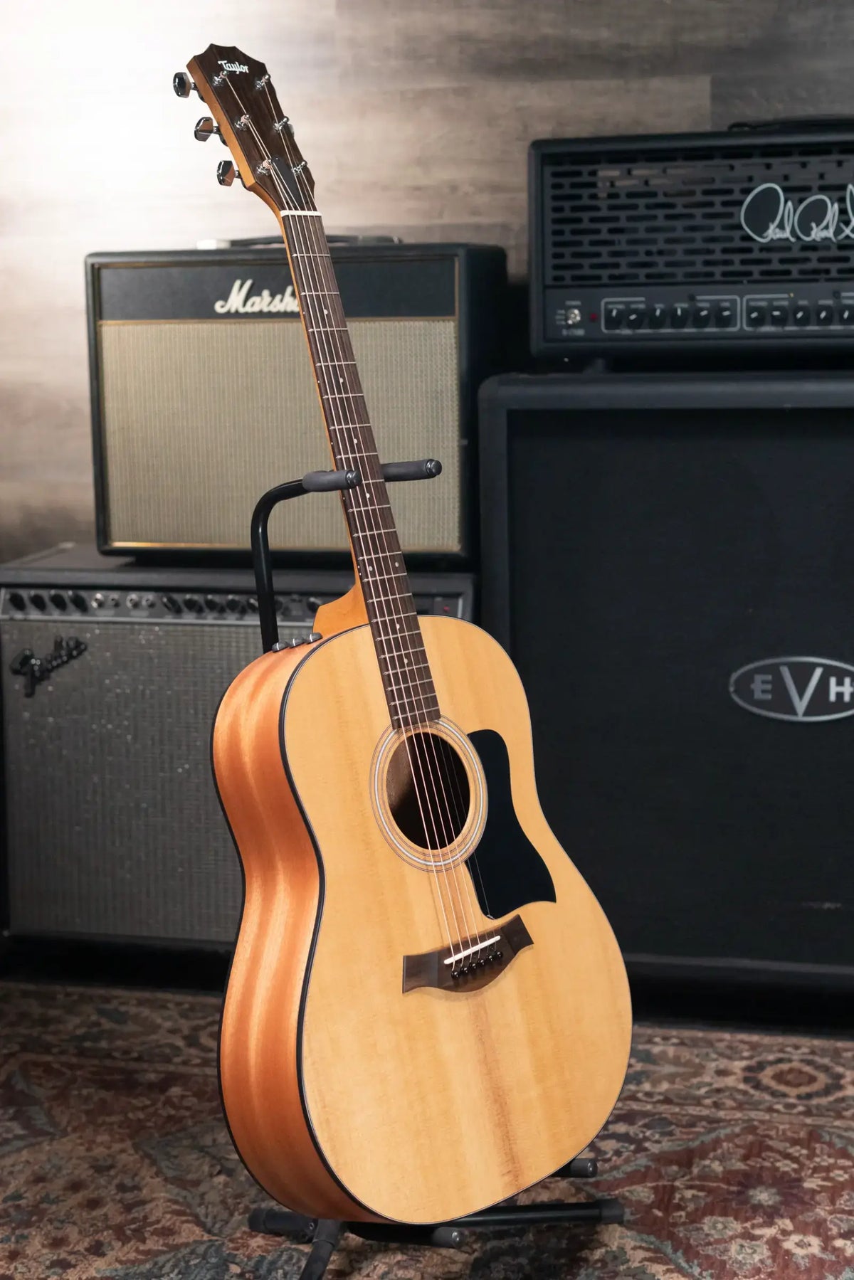 Taylor 117e Grand Pacific Acoustic/Electric Guitar with Gig Bag - Display Model