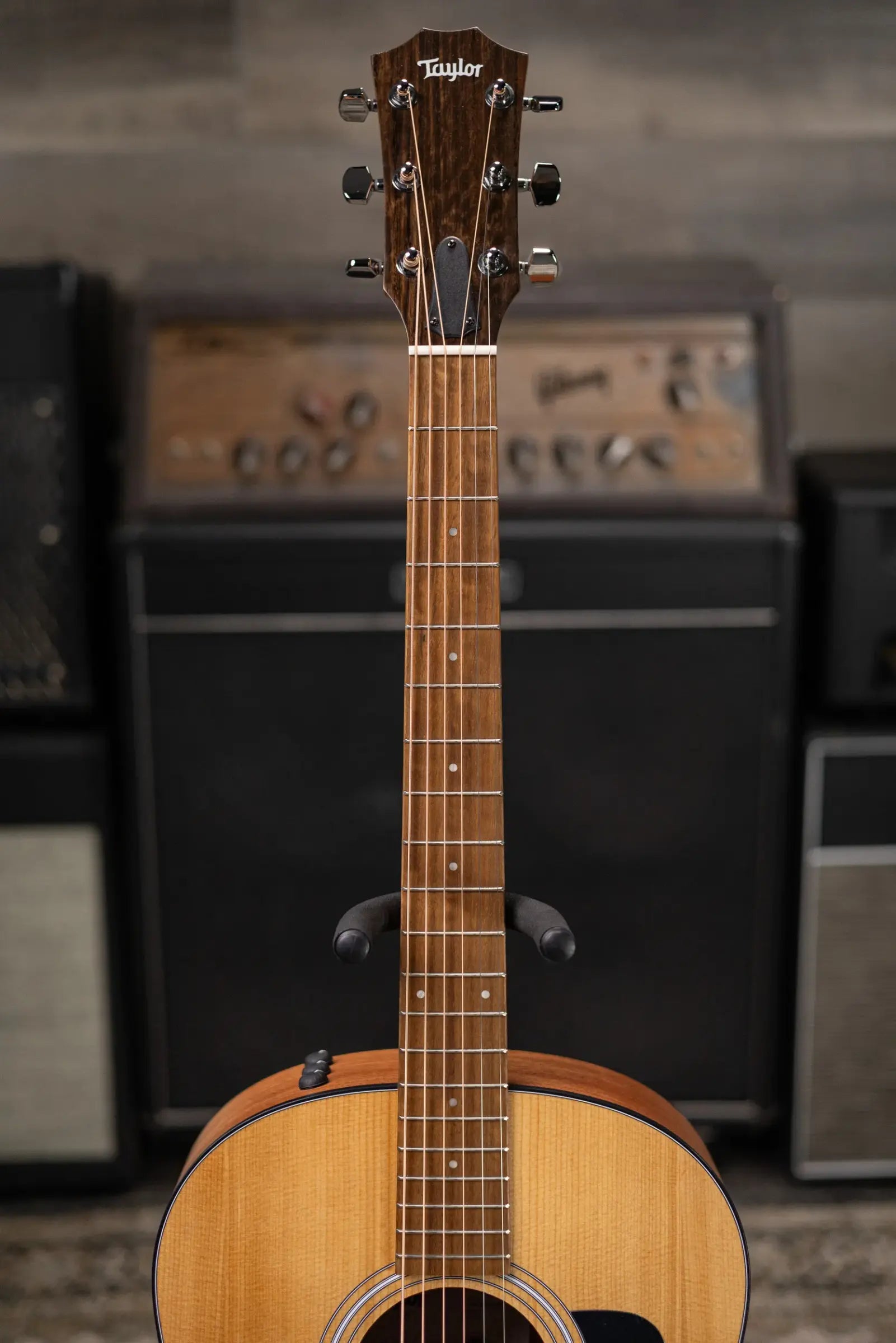 Taylor 117e Grand Pacific Acoustic/Electric Guitar with Gig Bag