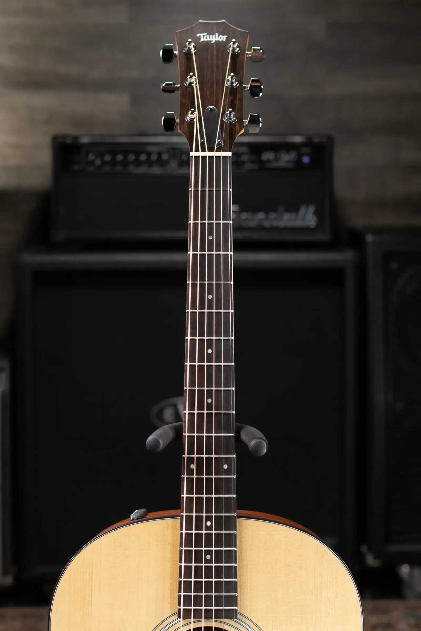 Taylor 117e Grand Pacific Acoustic/Electric Guitar with Gig Bag