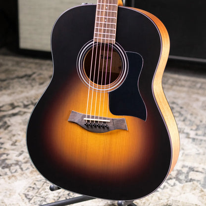 Taylor 117e Special Edition Grand Pacific Acoustic/Electric Guitar with Gig Bag