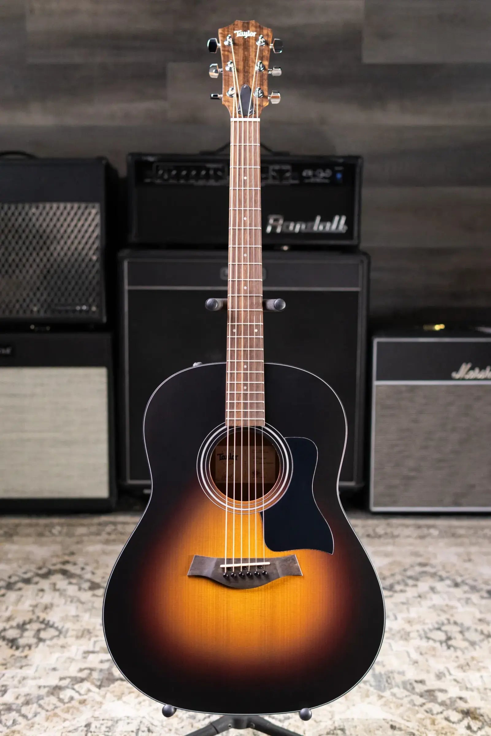 Taylor 117e Special Edition Grand Pacific Acoustic/Electric Guitar with Gig Bag