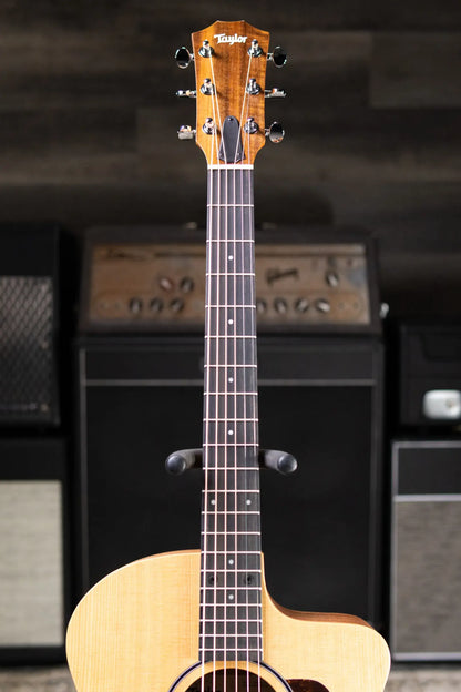 Taylor 14ce Grand Auditorium Acoustic/Electric Guitar with Gig Bag