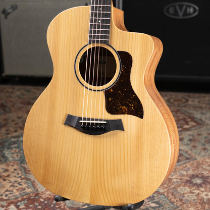 Taylor 14ce Grand Auditorium Acoustic/Electric Guitar with Gig Bag