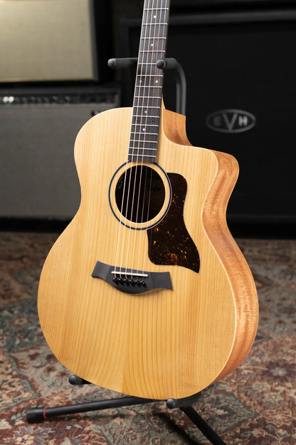 Taylor 14ce Grand Auditorium Acoustic/Electric Guitar with Gig Bag