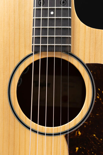 Taylor 14ce Grand Auditorium Acoustic/Electric Guitar with Gig Bag