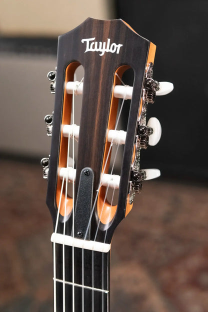 Taylor 212ce-N Plus Nylon Grand Concert Acoustic/Electric Guitar with Aerocase