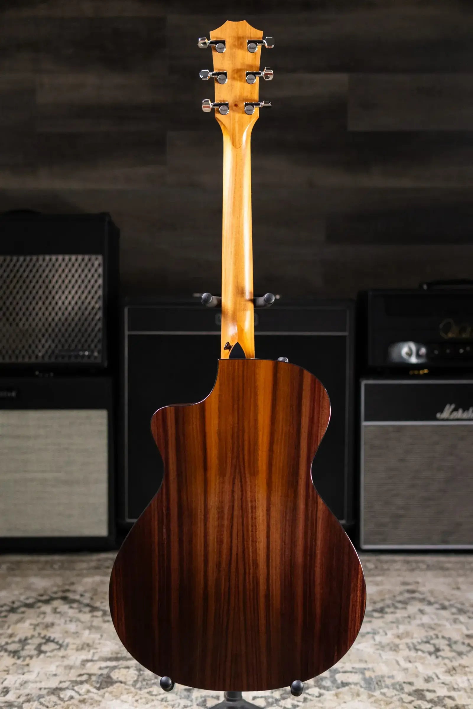 Taylor 212ce Plus Grand Concert Acoustic/Electric Guitar with Aerocase