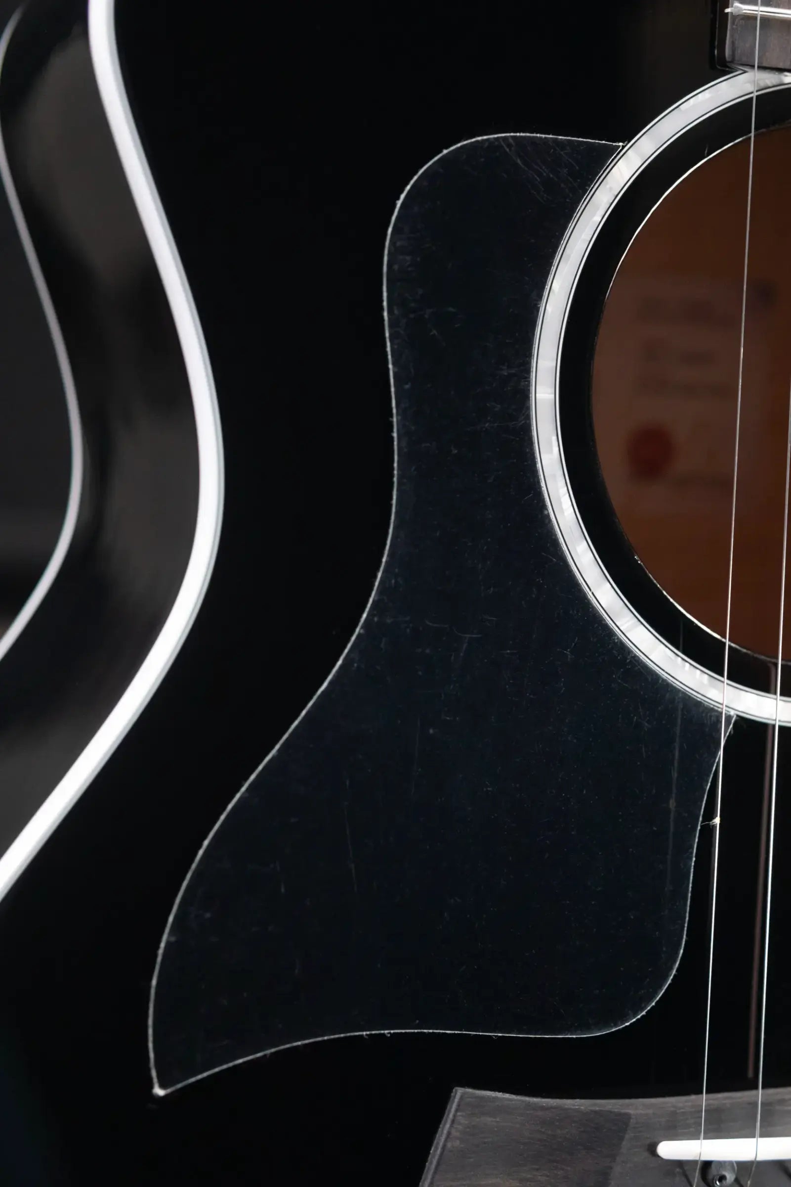Taylor 214ce-BLK Plus Left-Handed Grand Auditorium Acoustic/Electric Guitar - Black with Aerocase
