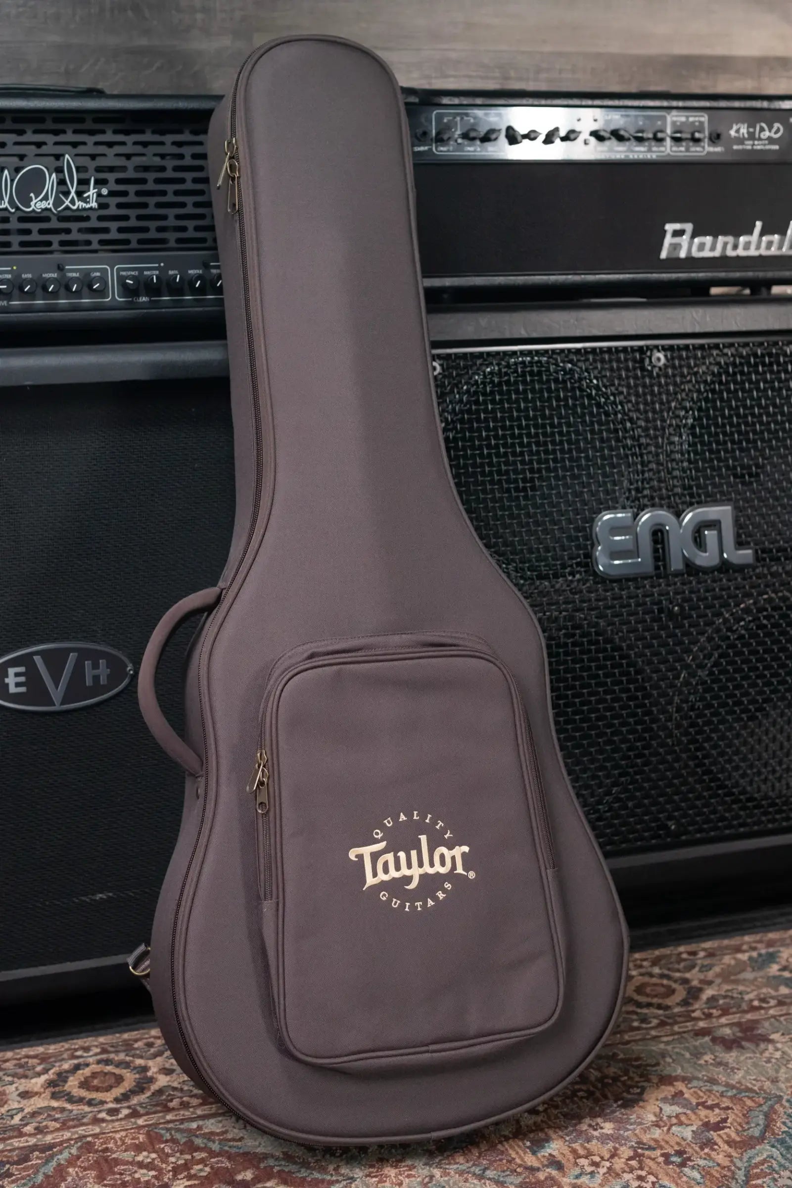 Taylor 214ce-BLK Plus Left-Handed Grand Auditorium Acoustic/Electric Guitar - Black with Aerocase