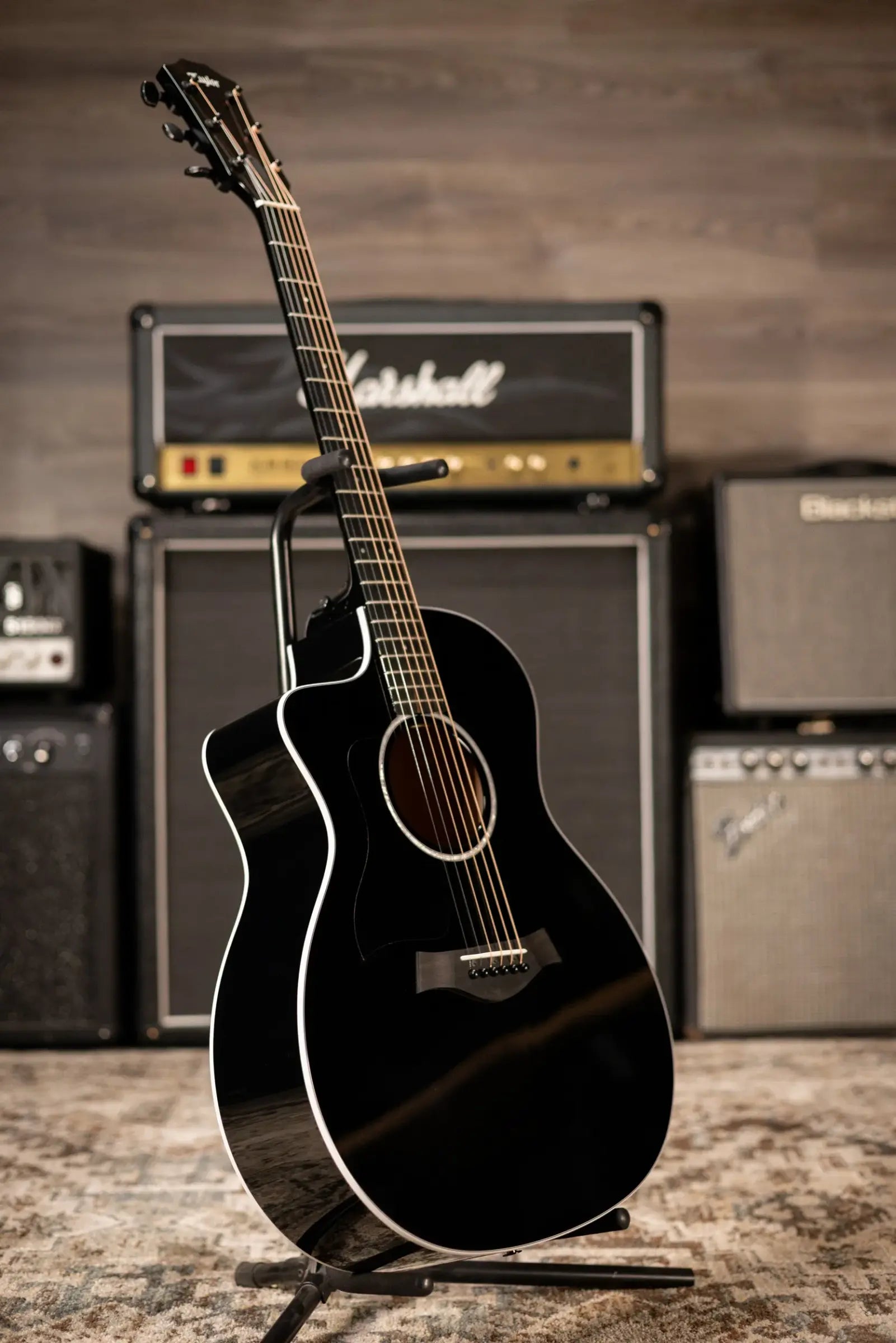 Taylor 214ce BLK Plus Left-Handed Grand Auditorium Acoustic/Electric Guitar - Black with Aerocase