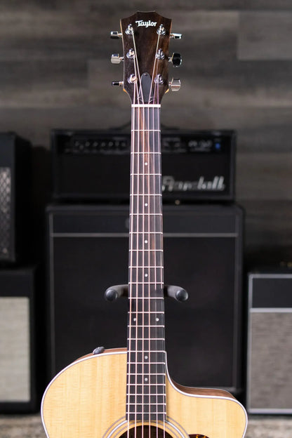 Taylor 214ce Grand Auditorium Acoustic/Electric Guitar with Gig Bag