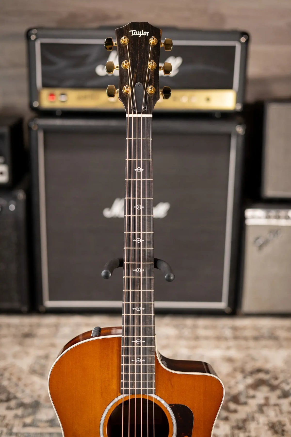 Taylor 214ce-K DLX Special Edition Grand Auditorium Acoustic/Electric Guitar - Honeyburst with Hardshell Case - Demo