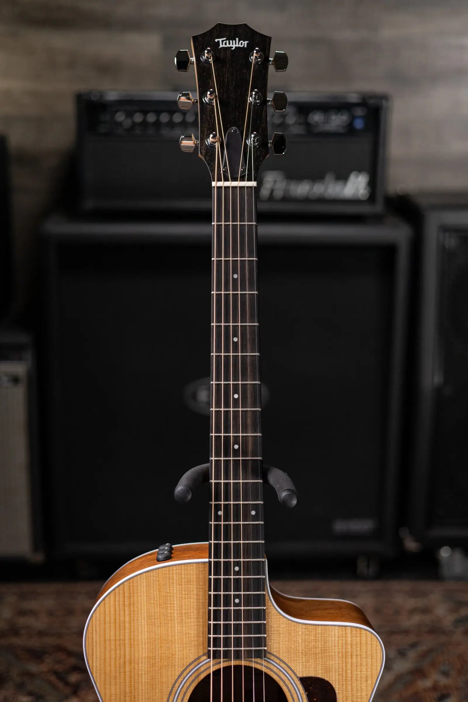 Taylor 214ce-K Grand Auditorium Acoustic/Electric Guitar with Gig Bag