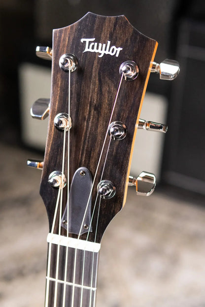 Taylor 214ce-K SB Plus Grand Auditorium Acoustic/Electric Guitar - Sunburst with Aerocase
