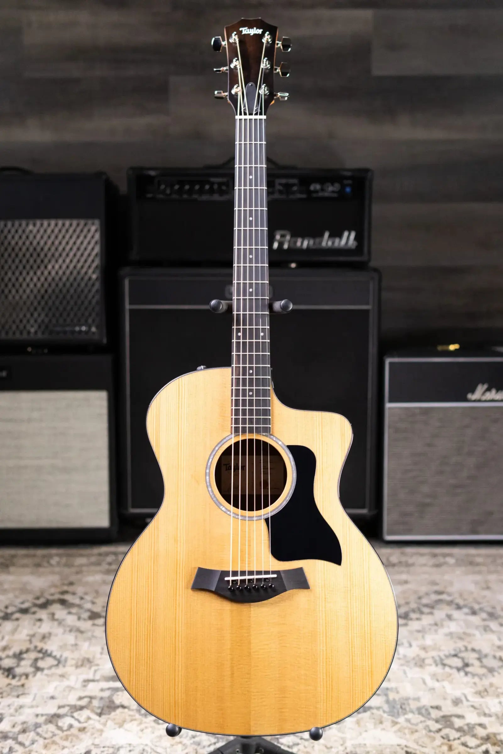 Taylor 214ce Plus Grand Auditorium Acoustic/Electric Guitar with Aerocase
