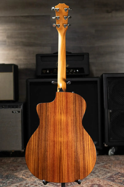 Taylor 214ce Plus Grand Auditorium Acoustic/Electric Guitar with Aerocase