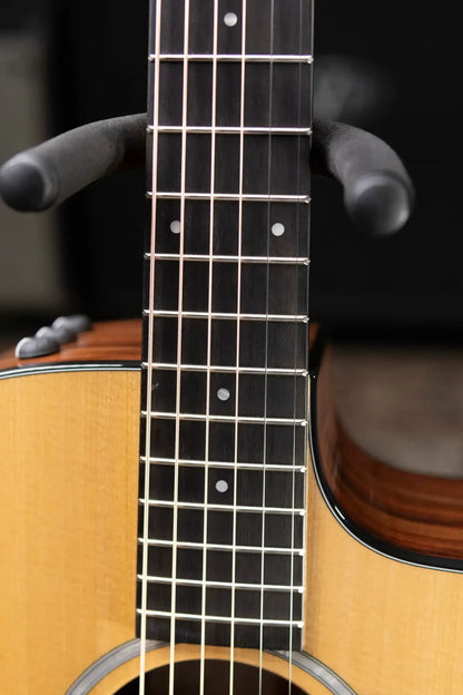 Taylor 214ce Plus Grand Auditorium Acoustic/Electric Guitar with Aerocase