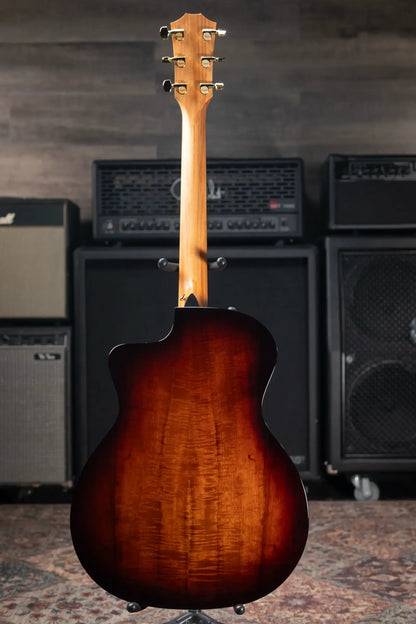 Taylor 224ce-K DLX Grand Auditorium Acoustic/Electric Guitar with Hardshell Case - Display Model