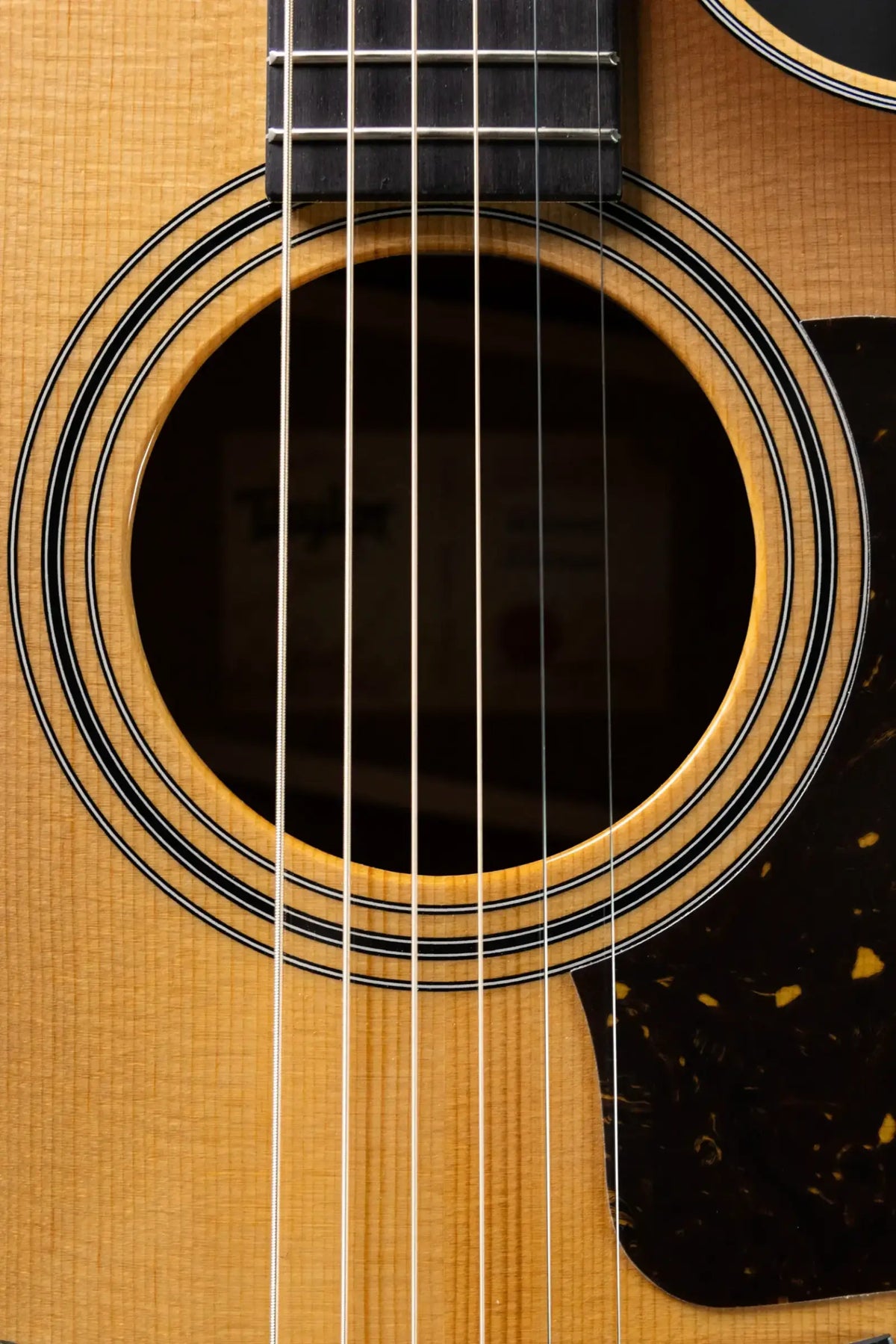 Taylor 314ce Studio Grand Auditorium Acoustic/Electric Guitar - Shaded Edge Burst with Gig Bag - Used