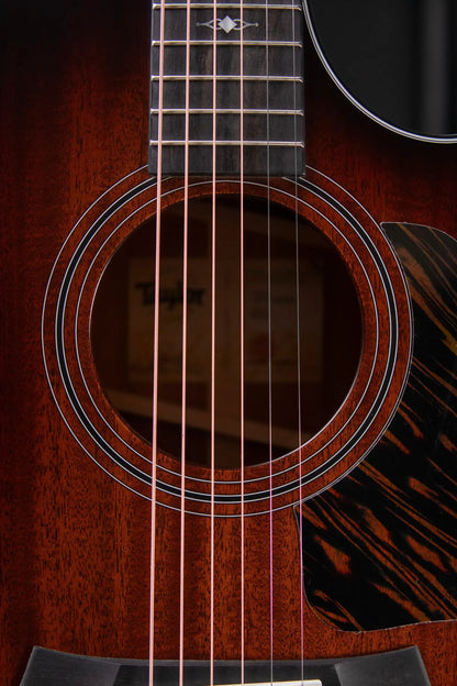 Taylor 322ce Grand Concert Acoustic/Electric Guitar - Shaded Edge Burst with Hardshell Case