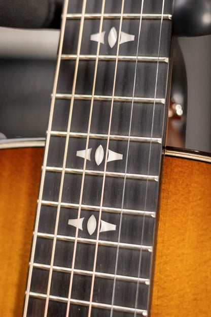 Taylor 517e Grand Pacific Acoustic/Electric Guitar with Hardshell Case - Factory Demo