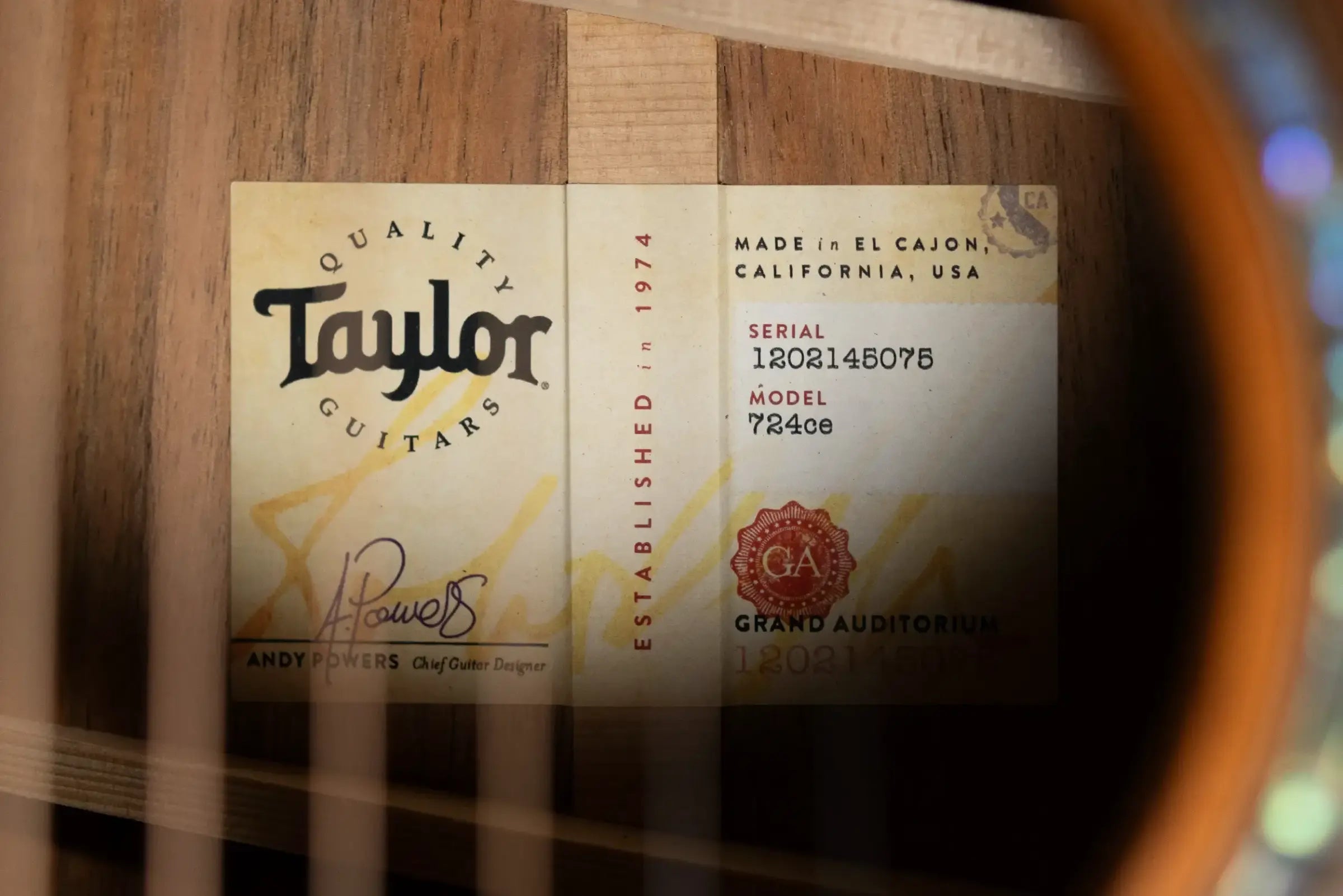 Taylor 724ce Grand Auditorium Acoustic/Electric Guitar with Hardshell Case
