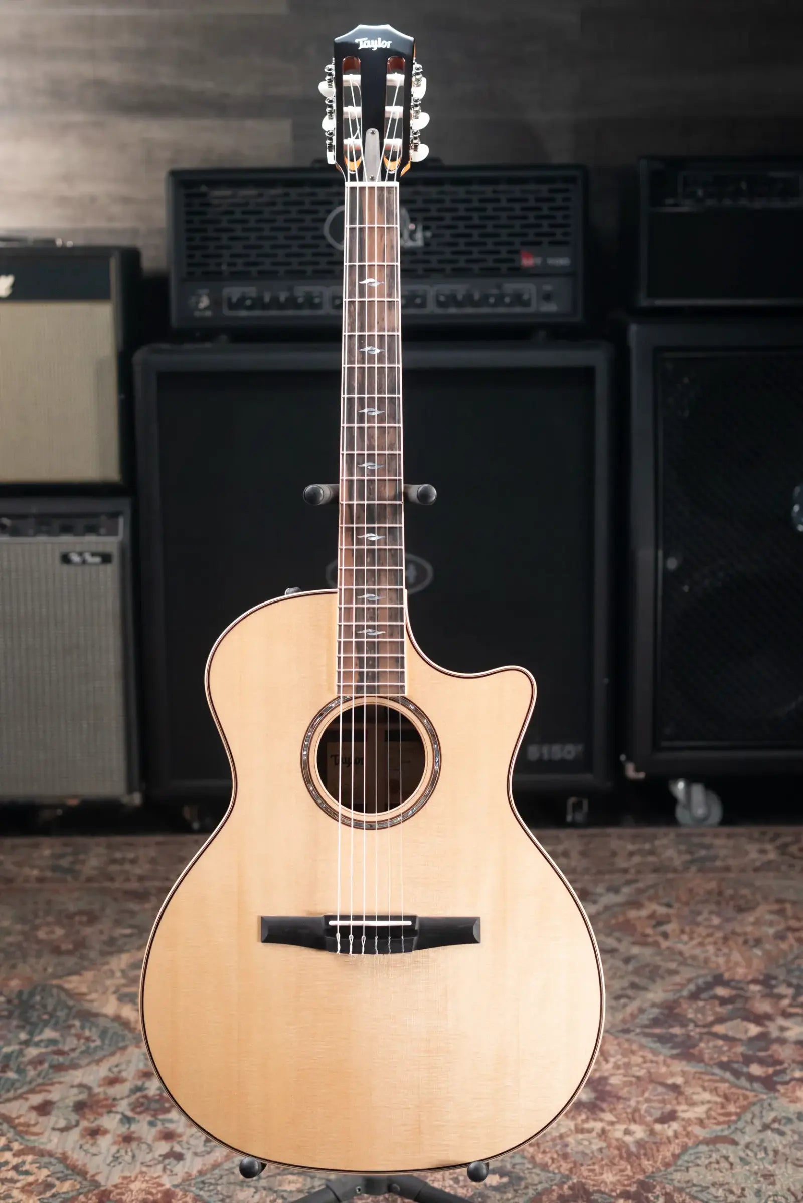 Taylor 814ce-N Nylon Grand Auditorium Acoustic/Electric Guitar with Hardshell Case