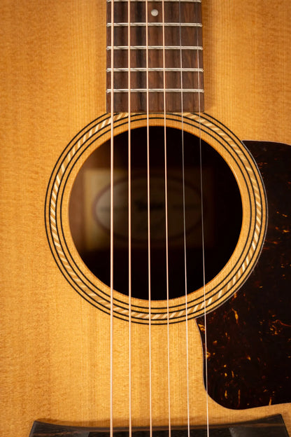 Taylor Academy 12e Grand Concert Acoustic/Electric Guitar with Gig Bag