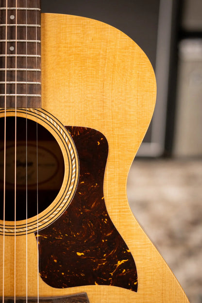Taylor Academy 12e Grand Concert Acoustic/Electric Guitar with Gig Bag