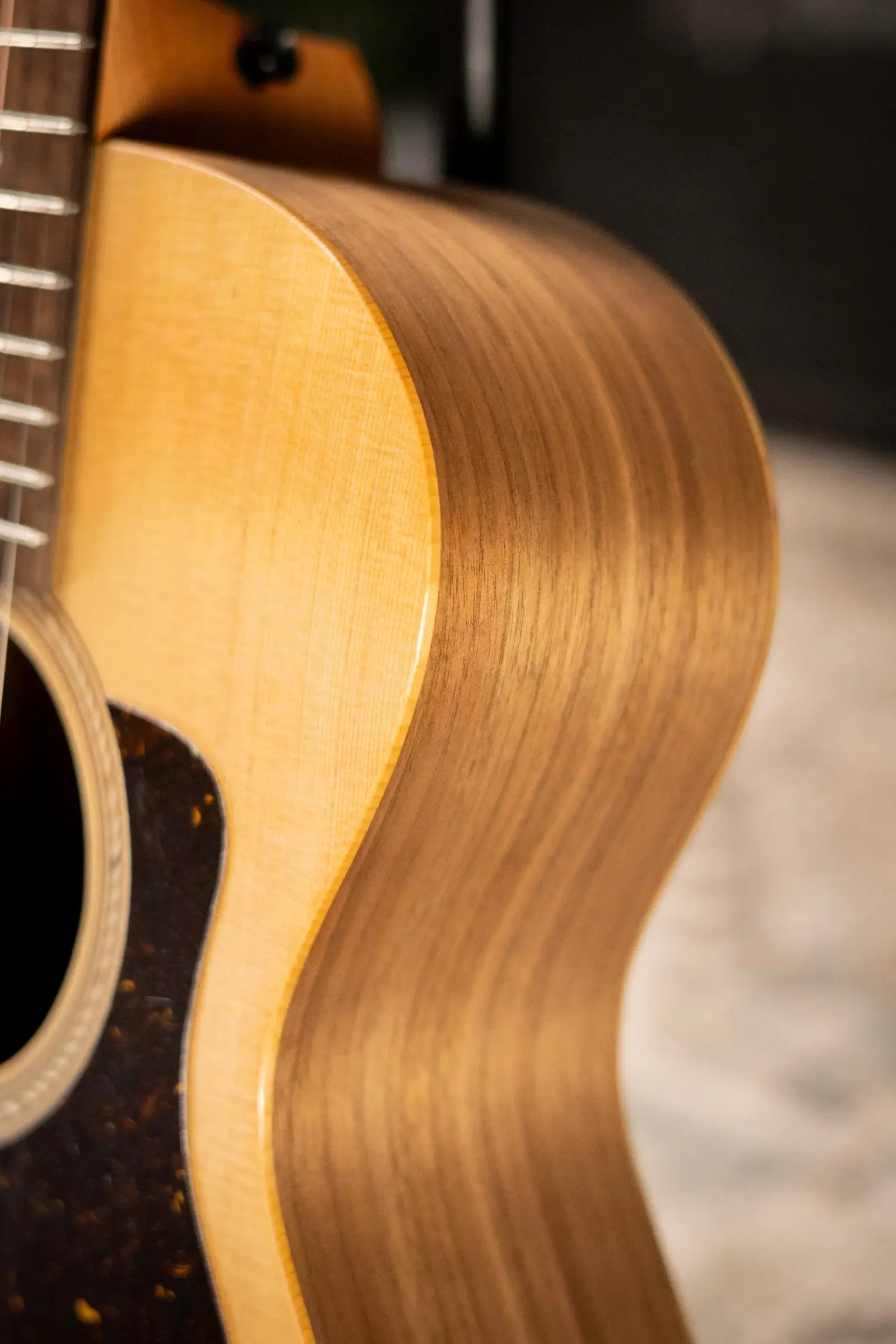 Taylor Academy 12e Grand Concert Acoustic/Electric Guitar with Gig Bag