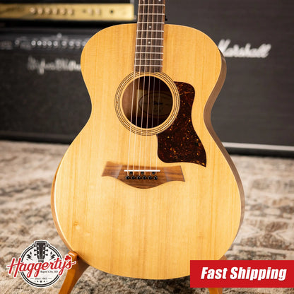 Taylor Academy 12e Grand Concert Acoustic/Electric Guitar with Gig Bag