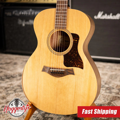 Taylor Academy 12e Grand Concert Acoustic/Electric Guitar with Gig Bag