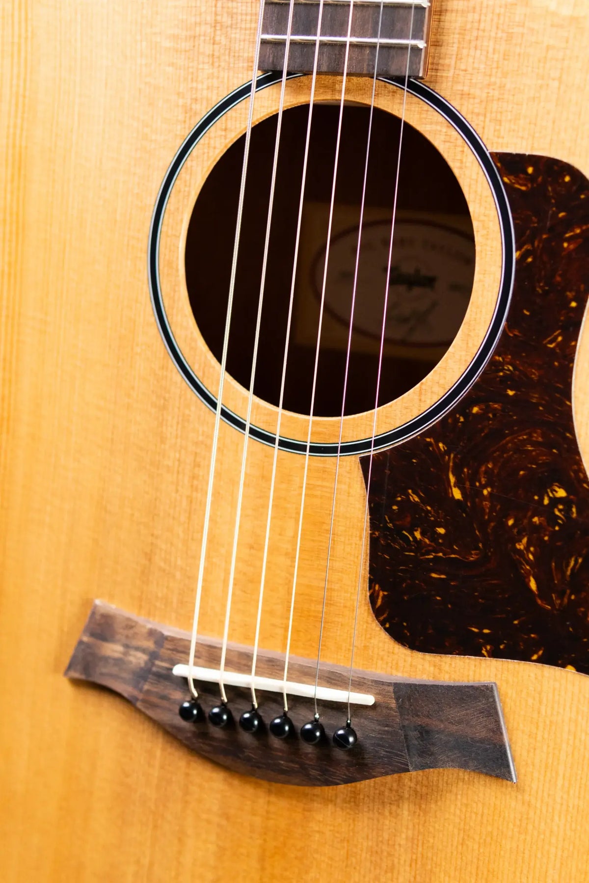 Taylor BBT Big Baby Taylor Acoustic Guitar with Gig Bag