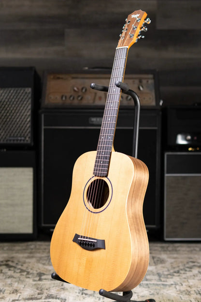 Taylor BT1e Baby Taylor Acoustic/Electric Guitar with Gig Bag
