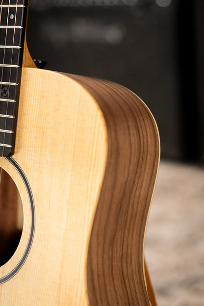 Taylor BT1e Baby Taylor Acoustic/Electric Guitar with Gig Bag