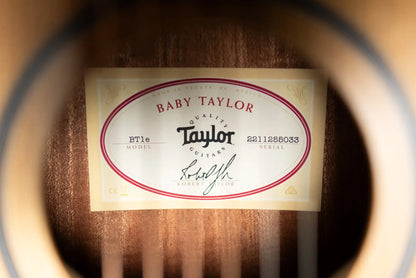 Taylor BT1e Baby Taylor Acoustic/Electric Guitar with Gig Bag