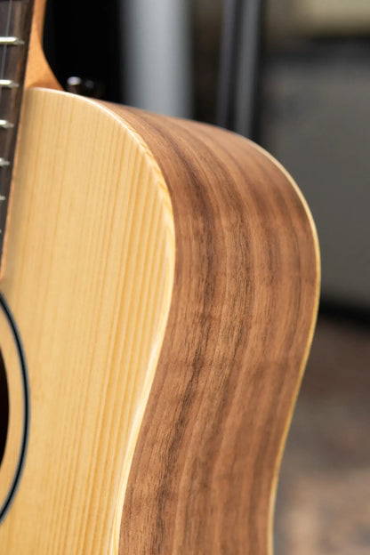 Taylor BT1e Baby Taylor Acoustic/Electric Guitar with Gig Bag