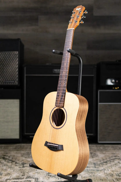 Taylor BT1e Baby Taylor Acoustic/Electric Guitar with Gig Bag