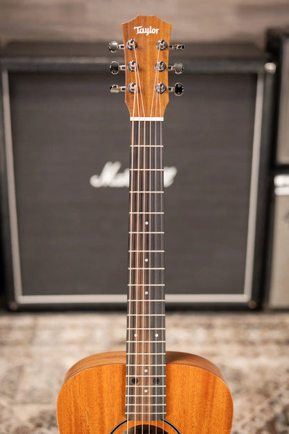 Taylor BT2 Baby Taylor Acoustic Guitar with Gig Bag