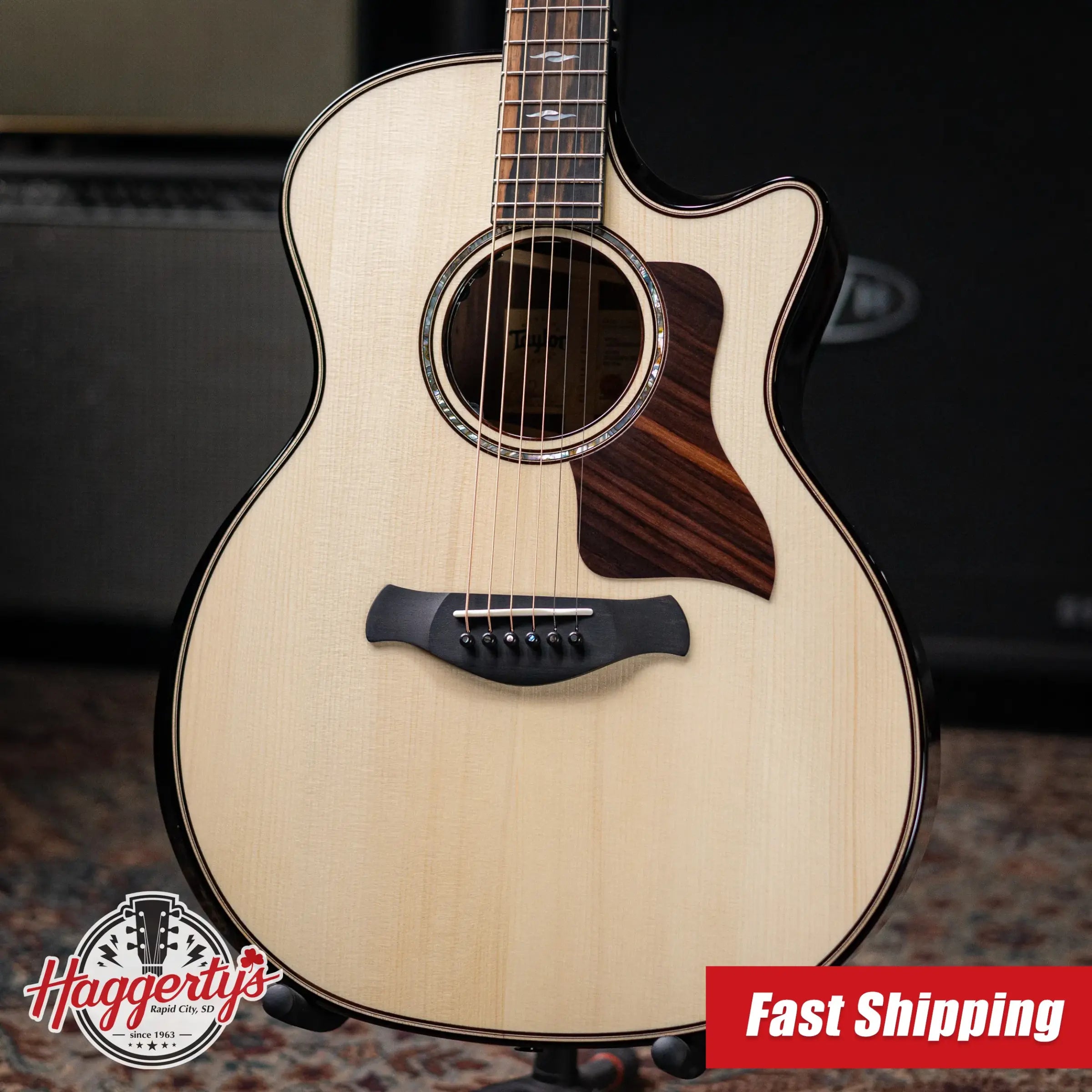 Taylor Builder's Edition 814ce Acoustic/Electric Guitar - Adirondack Spruce with Deluxe Hardshell Case