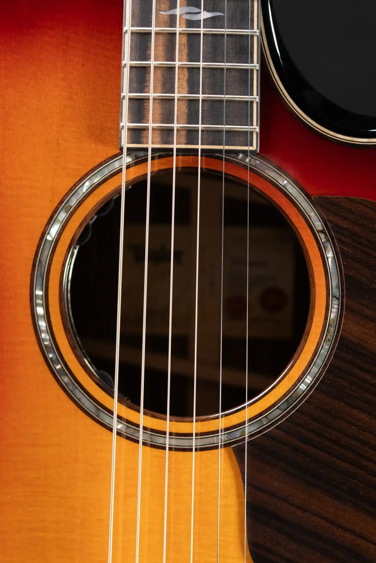 Taylor Builder's Edition 814ce Limited Edition Acoustic/Electric Guitar - Desert Dawn Top with Hardshell Case